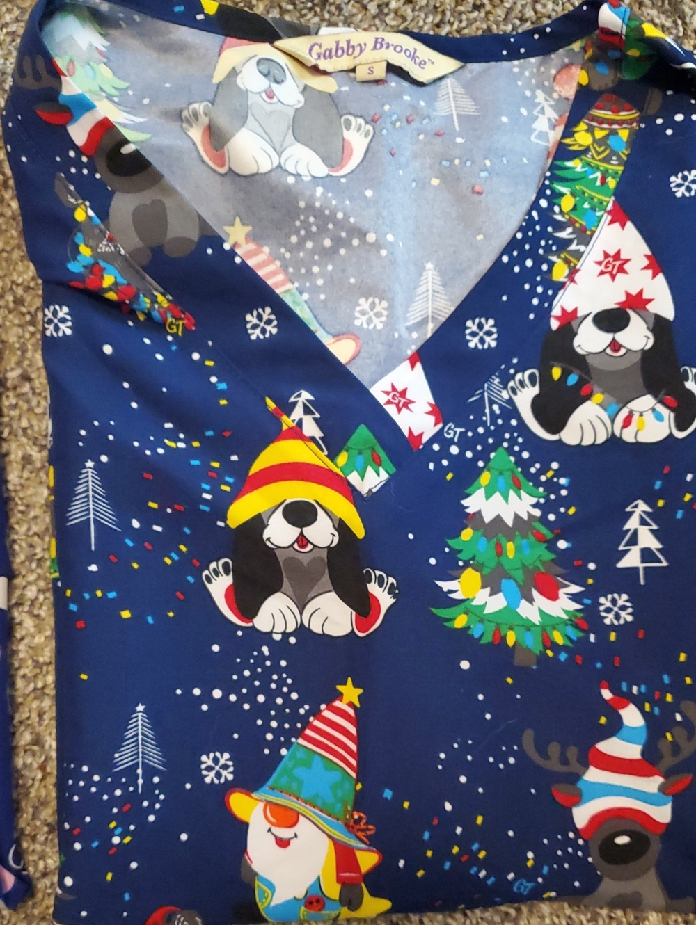 Mixed Printed Scrub Tops Bundle — Floral, Animal & Holiday Prints - Picture 2 of 6